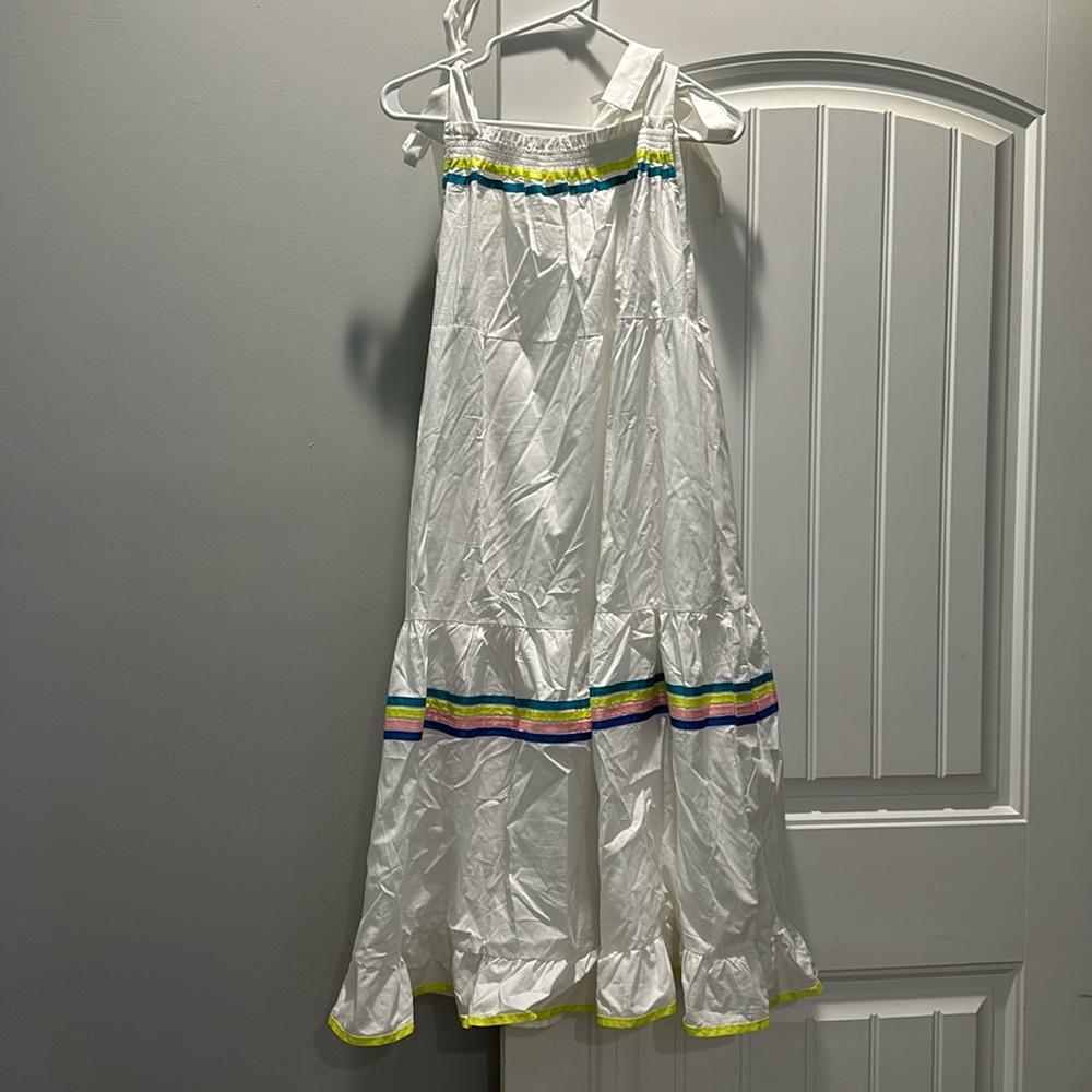 Beulah Style dress that ties at the shoulders new and tag fell off size m
